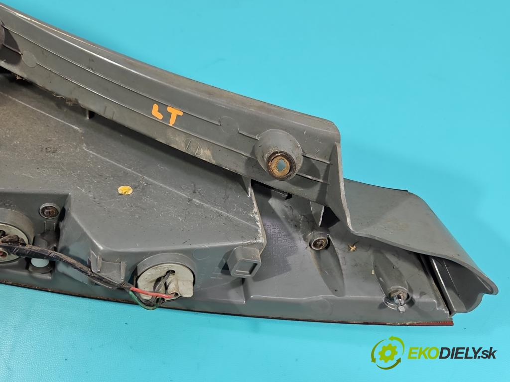 Hyundai I30 I 2007-2012 1.6 16V 126 hp manual 92.7 kW 1591 cm3 5- světlo zadní levé 92401-2R1 (Klika dveří ostatní)