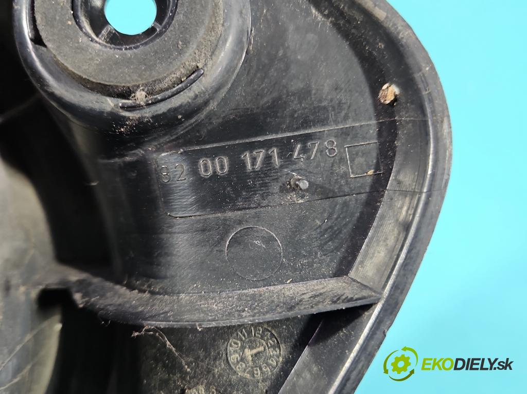 Renault Master II 1998-2010 2.5 dci 114 HP manual 84 kW 2463 cm3 5- svetlo / reflektor zadné pravé  (Kľučka dverí ostatné)