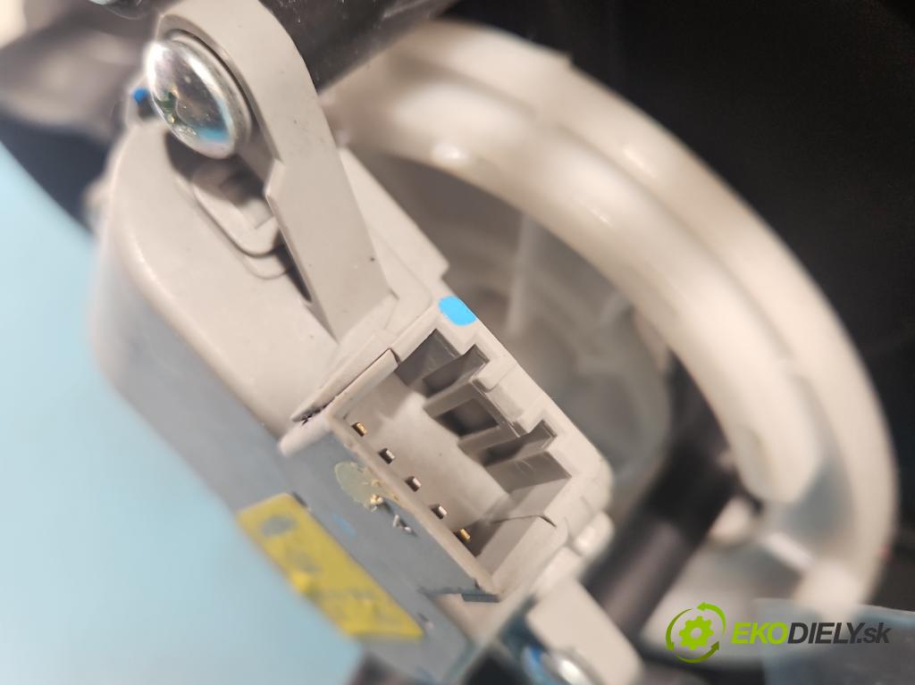 Kia Niro I 2016-2022 1.6 GDI 105 hp automatic 77 kW 1580 cm3 5- radiátor  (Radiátor topení)