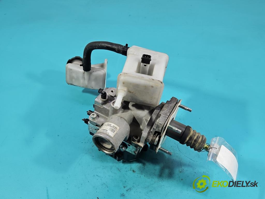 Kia Niro I 2016-2022 1.6 GDI 105 HP automatic 77 kW 1580 cm3 5- servo brzdové 58500-G5400