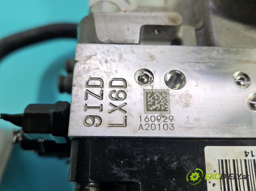 Kia Niro I 2016-2022 1.6 GDI 105 HP automatic 77 kW 1580 cm3 5- servo brzdové 58500-G5400