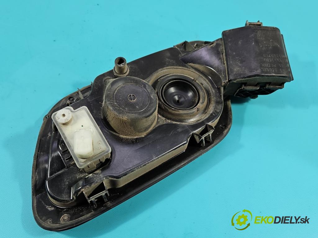 Peugeot 508 II 2018- 1.6 224hp automatic 165 kW 1598 cm3 5- Klapka nádrže palivo  (Kľučka dverí ostatné)