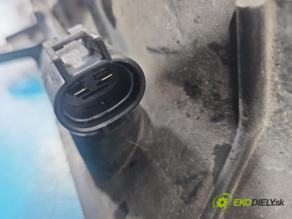 Mitsubishi Grandis 2.0 DID 136 HP manual 100 kW 1968 cm3 5- Ventilátor chladiča