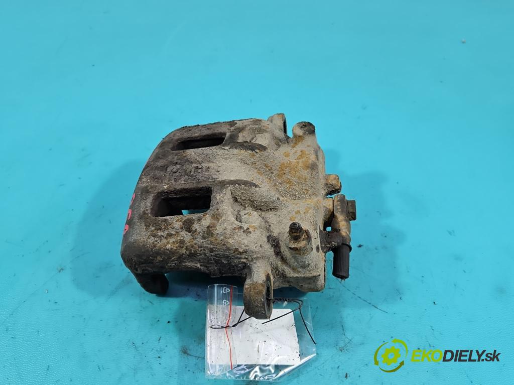 Mitsubishi Grandis 2.0 DID 136 HP manual 100 kW 1968 cm3 5- brzdič predné ľavý  (Kľučka dverí ostatné)