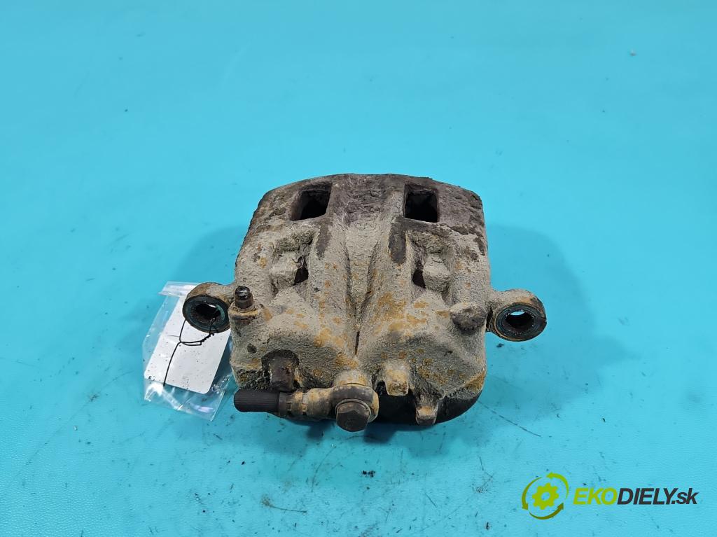 Mitsubishi Grandis 2.0 DID 136 HP manual 100 kW 1968 cm3 5- brzdič predné ľavý  (Kľučka dverí ostatné)