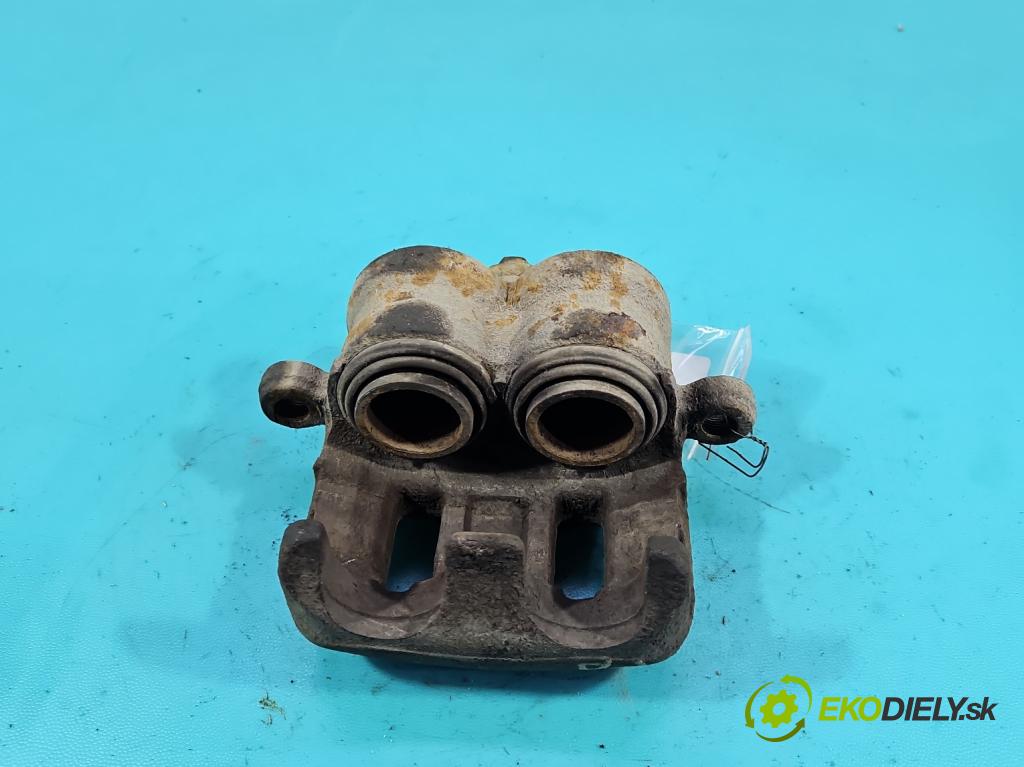 Mitsubishi Grandis 2.0 DID 136 HP manual 100 kW 1968 cm3 5- brzdič predné pravý  (Kľučka dverí ostatné)