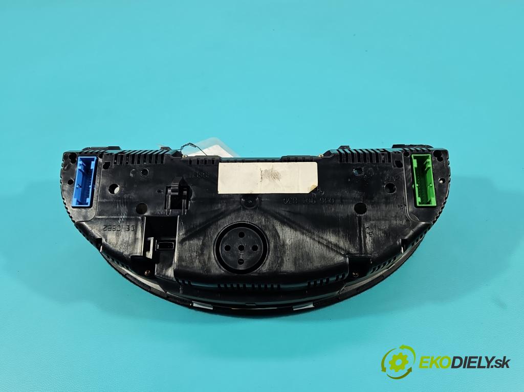 Audi A4 B6 2000-2004 1.9 tdi 116 hp manual 85 kW 1896 cm3 5- Přístrojová deska 8E0920900M (Přístrojová deska)