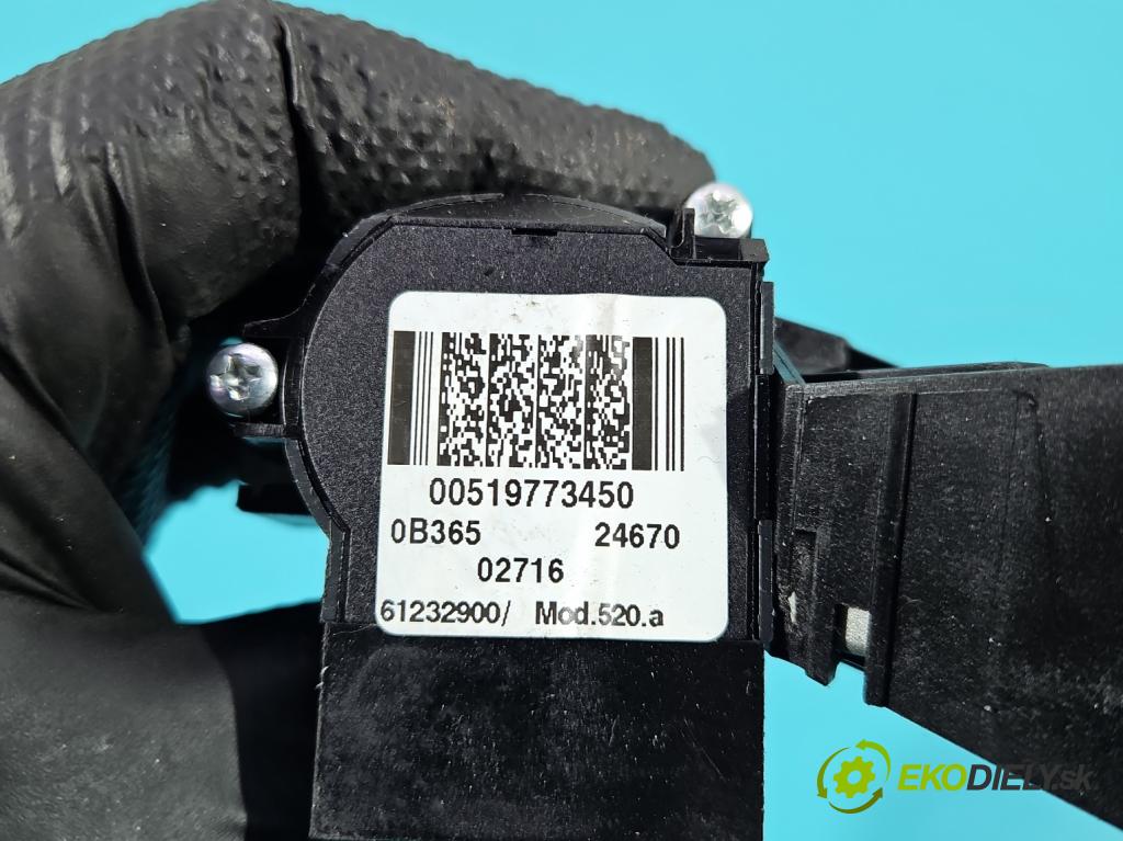 Fiat Tipo II 2015- 1.4 16V 95 HP manual 70 kW 1368 cm3 4- Spínačka 61232900 (Spínacia skrinka)