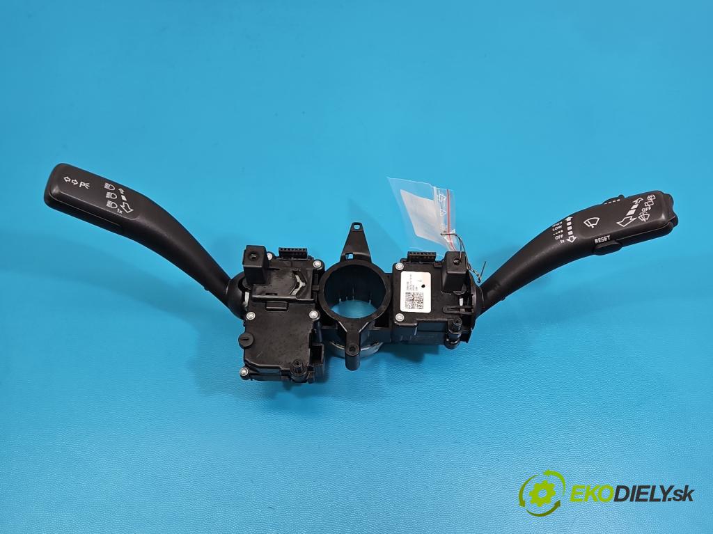 Audi A4 B8 2007-2015 2.0 tdi 143 HP manual 105 kW 1968 cm3 5- prepínač komplex: 8R0953502J (Prepínacie páčky pod volantom)