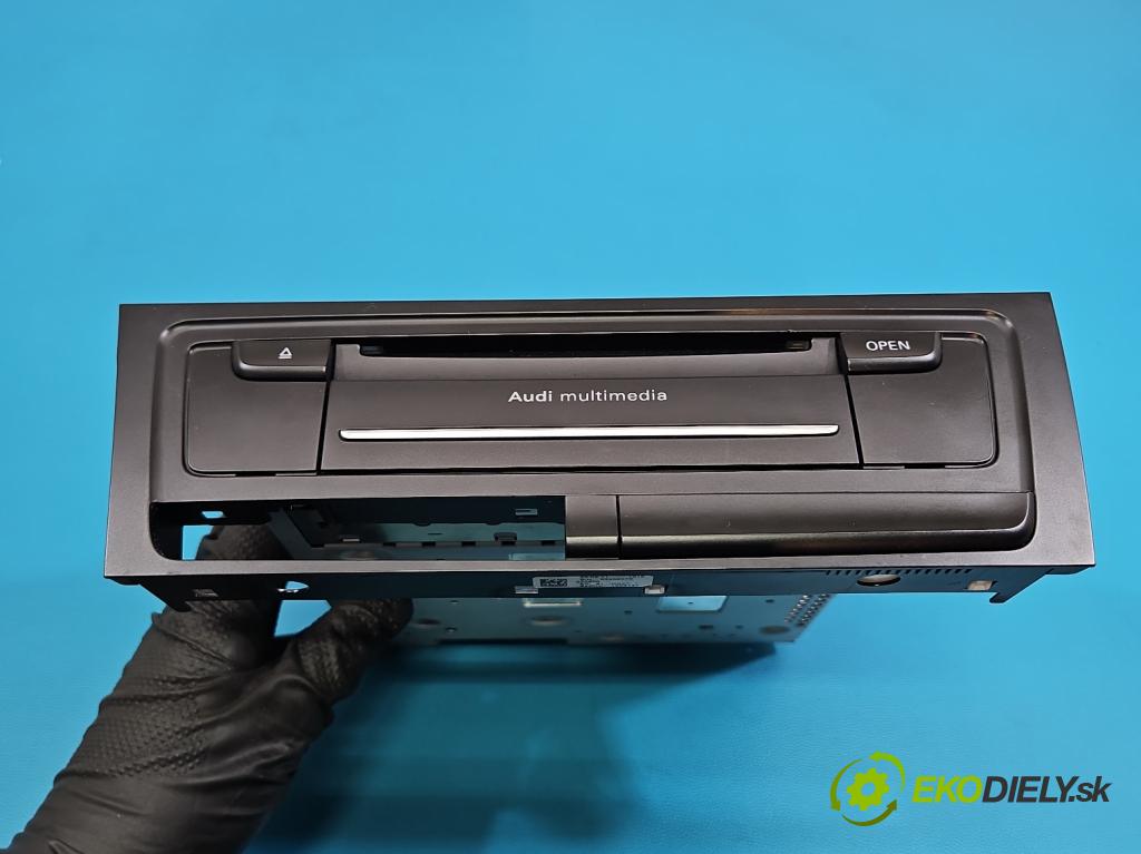 Audi A4 B8 2007-2015 2.0 tdi 143 HP manual 105 kW 1968 cm3 5- Navigácia: čítačka 8T1035652G