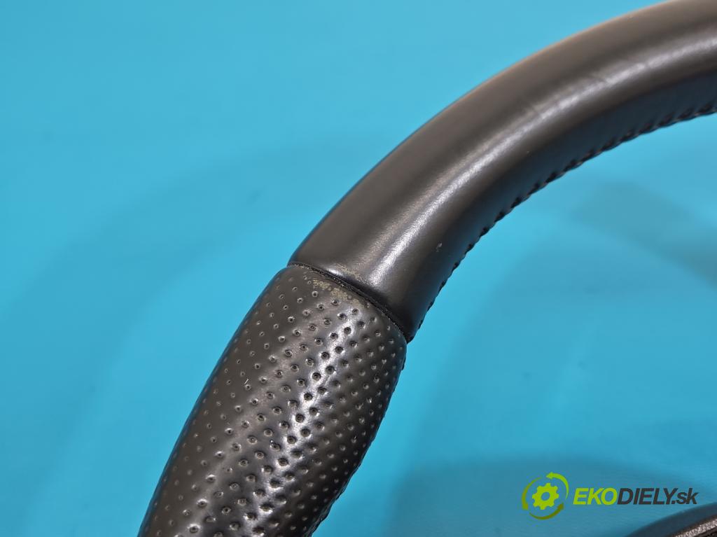 Audi A4 B8 2007-2015 2.0 tdi 143 hp manual 105 kW 1968 cm3 5- volant 8K0419091BB (Volant)