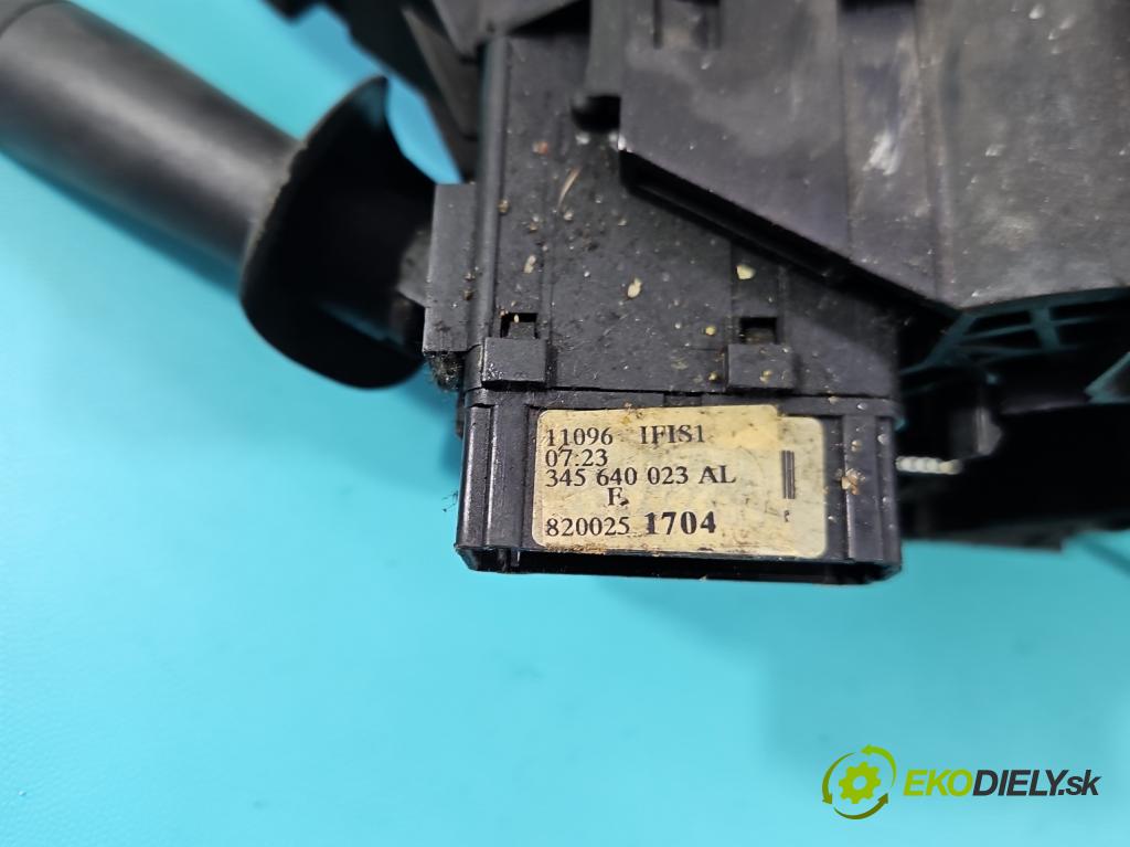 Renault Master II 1998-2010 2.5 dci 114 HP manual 84 kW 2463 cm3 5- prepínač komplex: 8200251704 (Prepínacie páčky pod volantom)