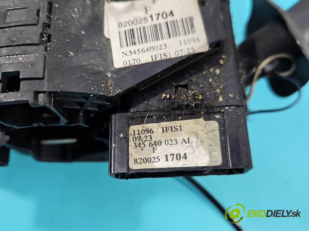 Renault Master II 1998-2010 2.5 dci 114 HP manual 84 kW 2463 cm3 5- prepínač komplex: 8200251704 (Prepínacie páčky pod volantom)