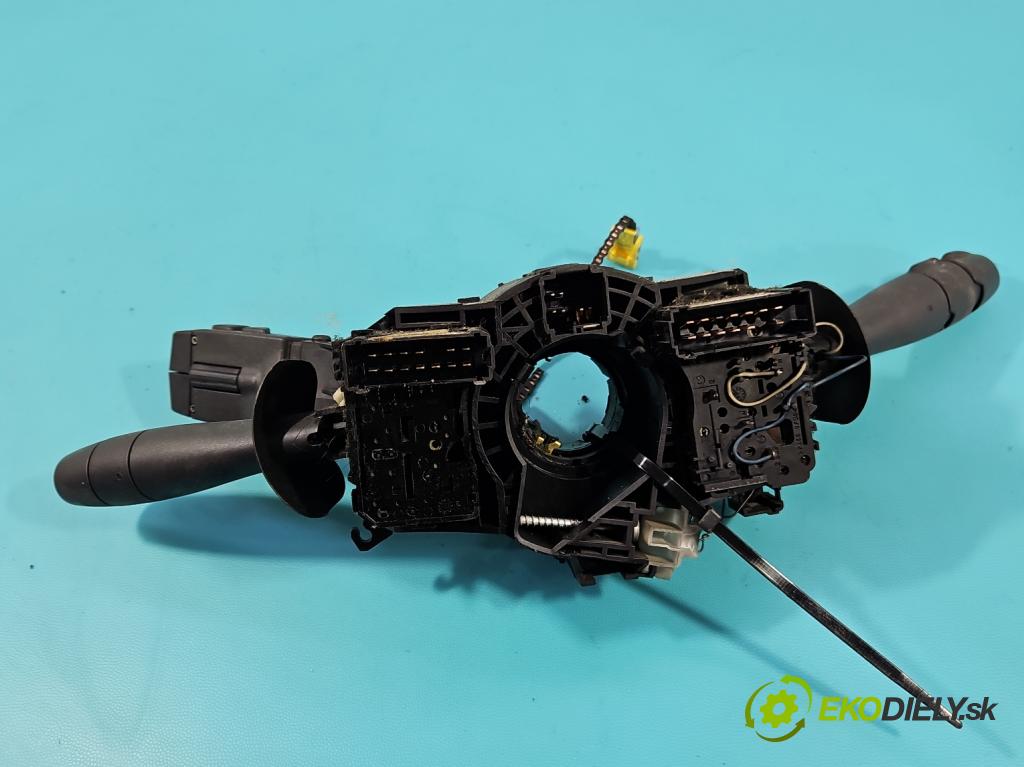 Renault Master II 1998-2010 2.5 dci 114 HP manual 84 kW 2463 cm3 5- prepínač komplex: 8200251704 (Prepínacie páčky pod volantom)