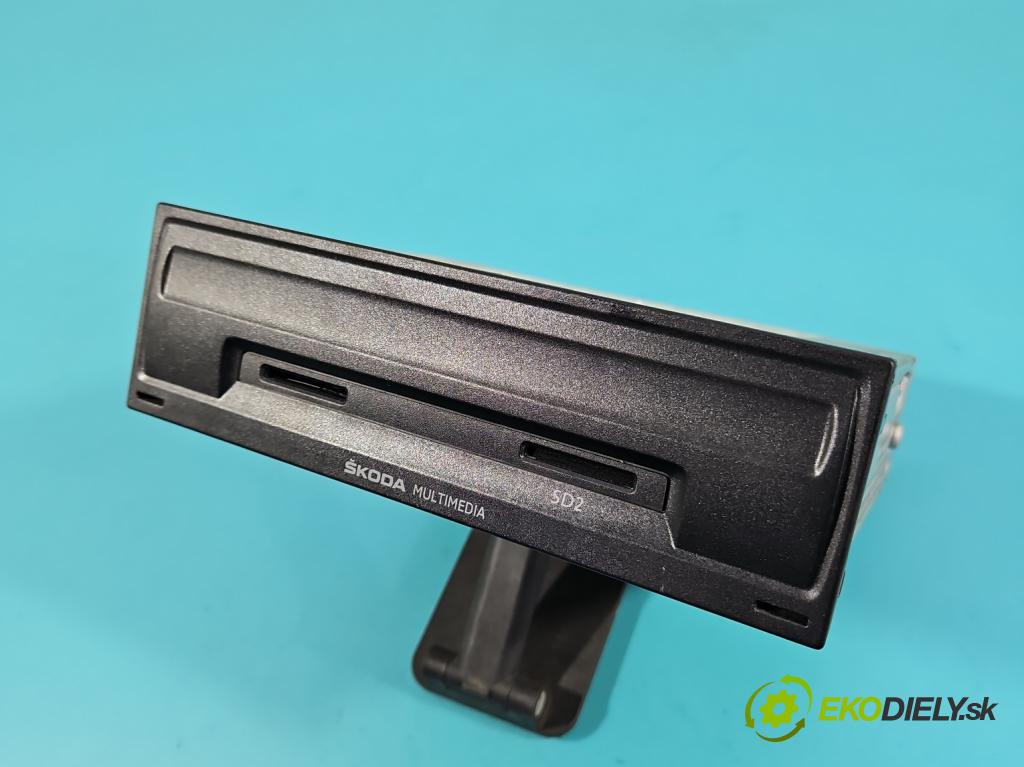 Skoda Octavia III 2013- 2.0 TSI 190 HP automatic 140 kW 1984 cm3 5- Navigácia: čítačka 5Q0035864C