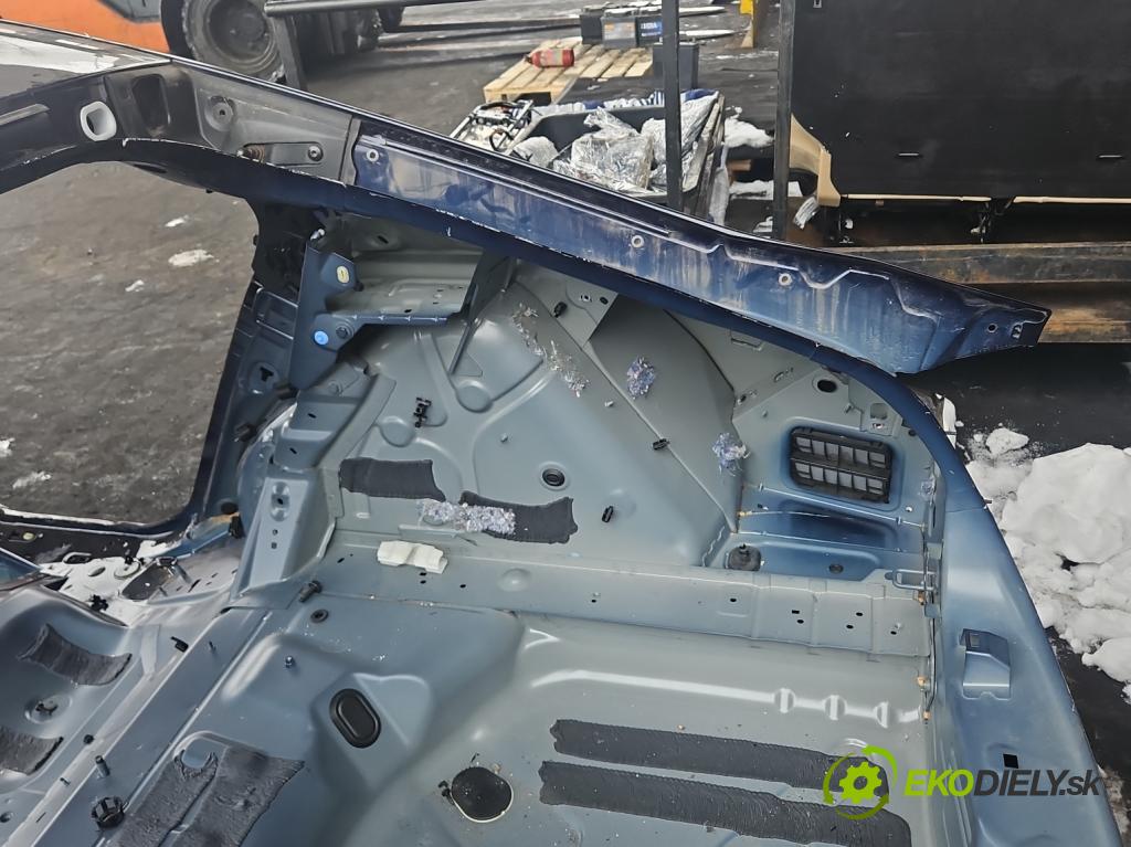 Peugeot 508 II 2018- 1.6 224 hp automatic 165 kW 1598 cm3 5- blatnik zadní pravý