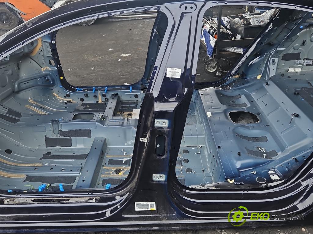 Peugeot 508 II 2018- 1.6 224 hp automatic 165 kW 1598 cm3 5- práh levý  (Karoserie ostatní)