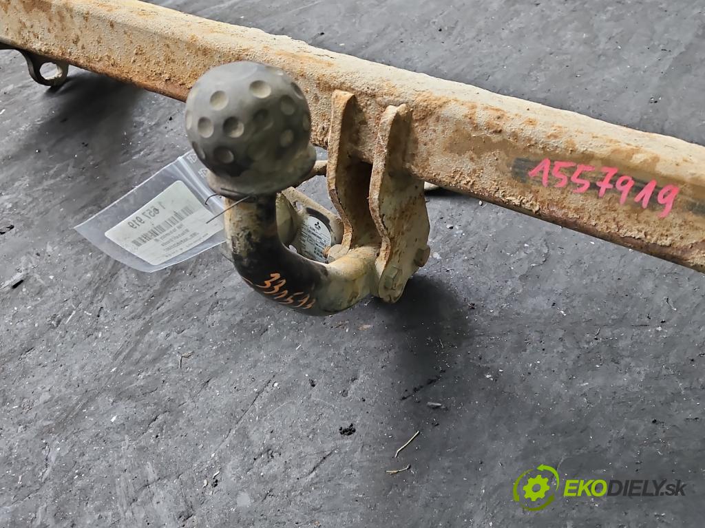 Mitsubishi Grandis 2.0 DID 136 HP manual 100 kW 1968 cm3 5- Hák: vlečení:  (Ťažné zariadenie)