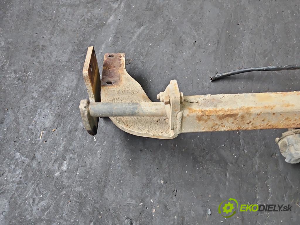 Mitsubishi Grandis 2.0 DID 136 HP manual 100 kW 1968 cm3 5- Hák: vlečení:  (Ťažné zariadenie)