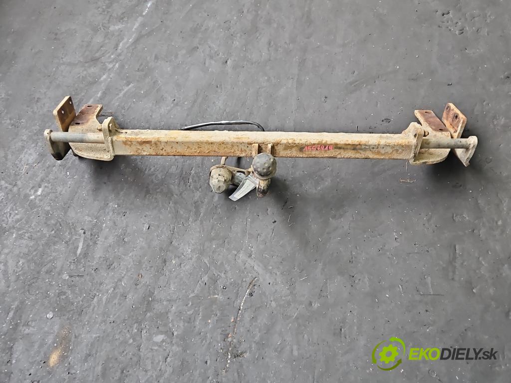 Mitsubishi Grandis 2.0 DID 136 HP manual 100 kW 1968 cm3 5- Hák: vlečení:  (Ťažné zariadenie)