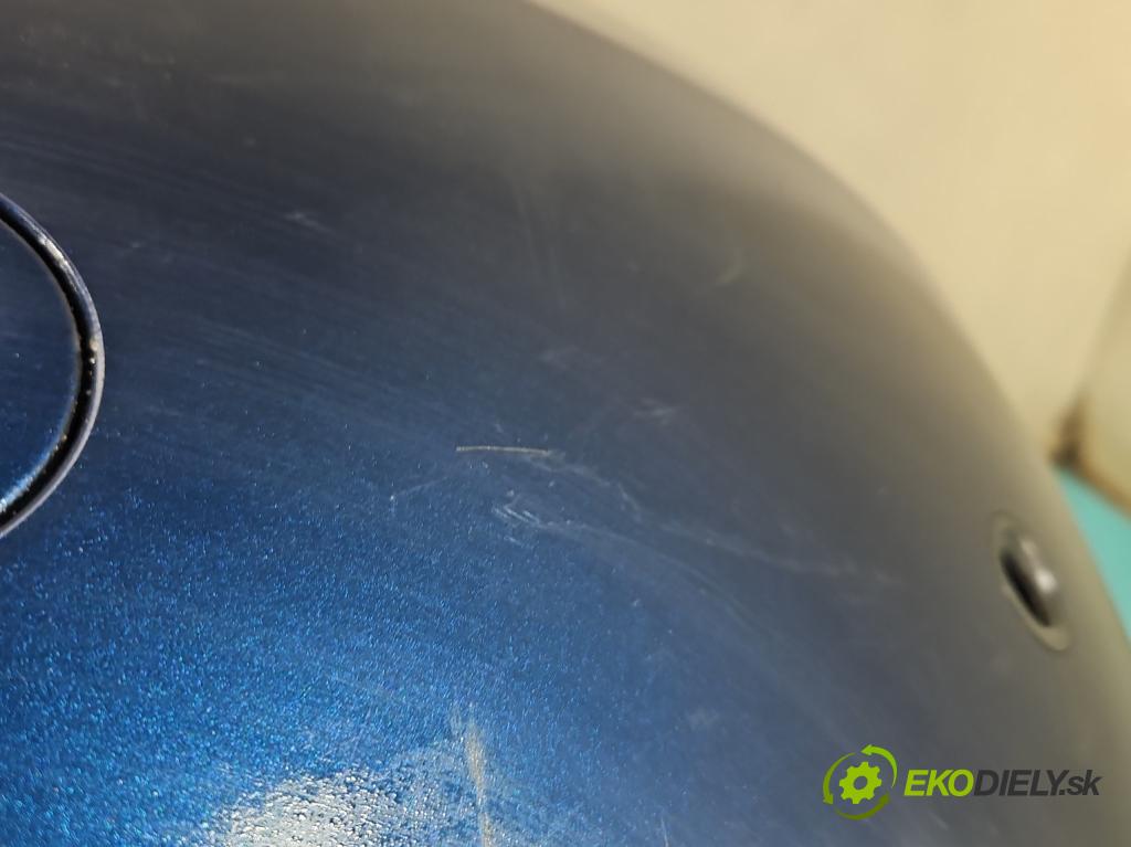 Dacia Sandero II 2012-2020 1.0 12V 73 hp manual 54 kW 999 cm3 5- nárazník zadní 850229955R (Klika dveří ostatní)