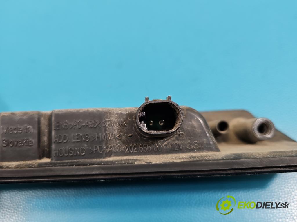 Opel Insignia B 2017-2022 2.0 T 260 hp automatic 191 kW 1998 cm3 5- světlo: 39037080