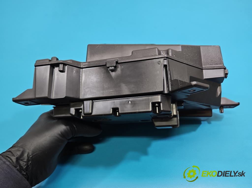 Opel Insignia B 2017-2022 2.0 T 260 hp automatic 191 kW 1998 cm3 5- displej 39179129 (Přístrojová deska)