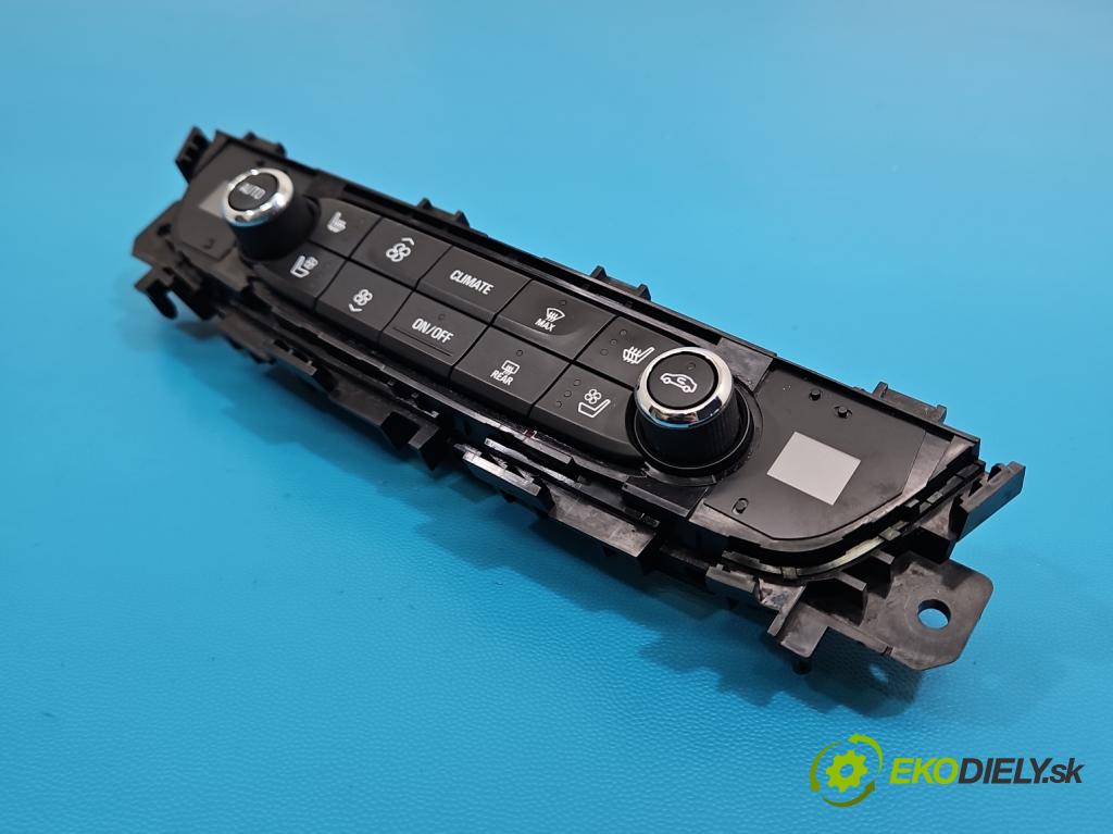 Opel Insignia B 2017-2022 2.0 T 260 hp automatic 191 kW 1998 cm3 5- palubní deska panel topení 39177122