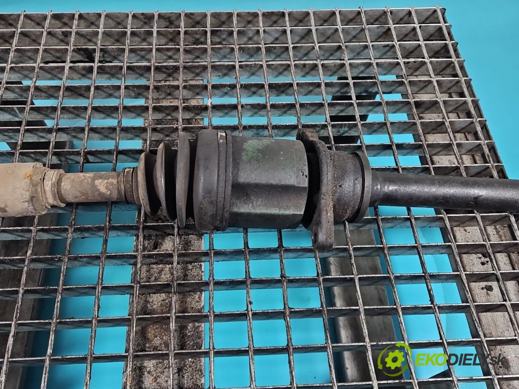 Mitsubishi Grandis 2.0 DID 136 HP manual 100 kW 1968 cm3 5- poloos predné pravé