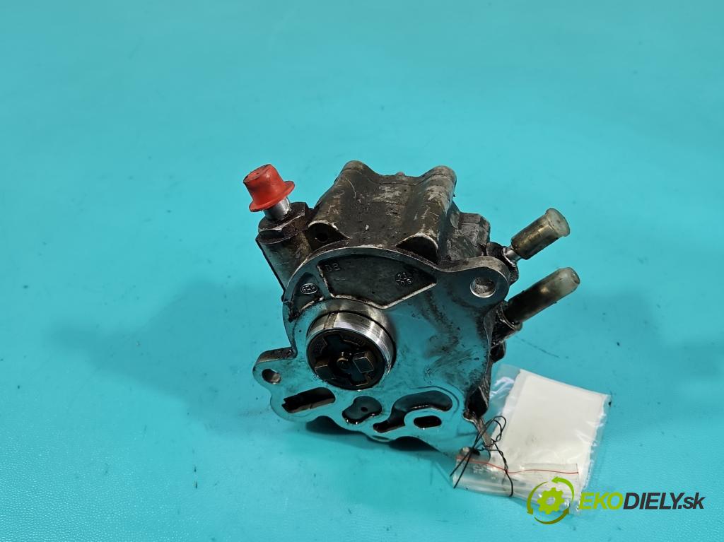 Mitsubishi Grandis 2.0 DID 136hp manual 100 kW 1968 cm3 5- čerpadlo vákuum 03G145209