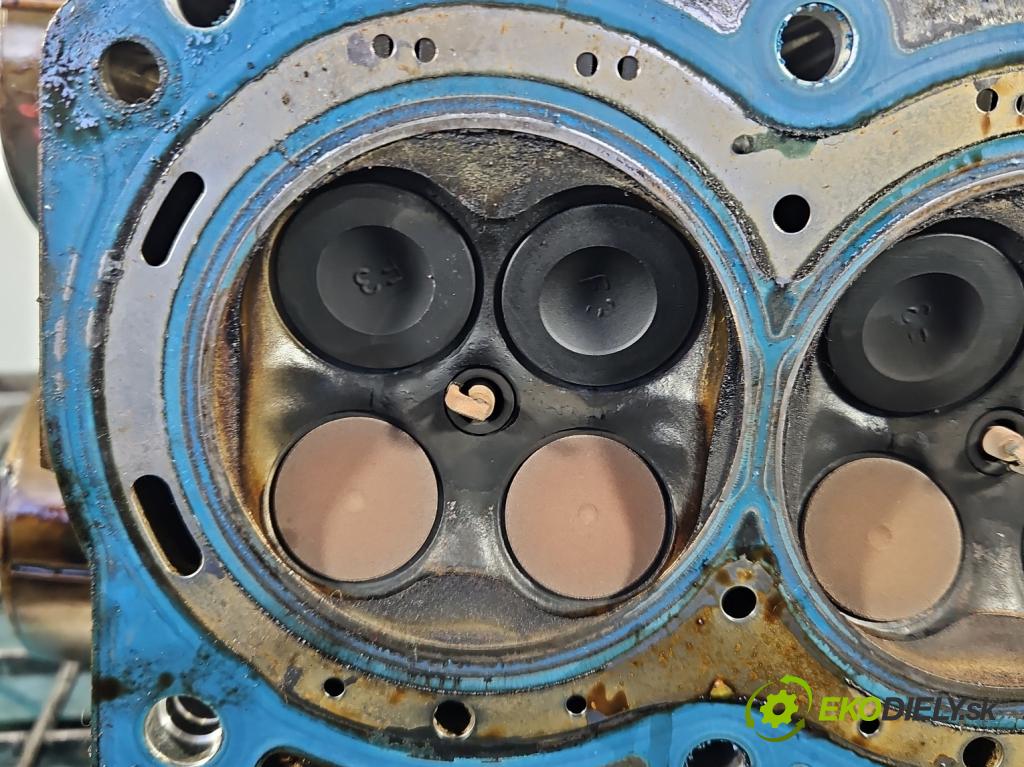 Dacia Sandero II 2012-2020 1.0 12V 73 HP manual 54 kW 999 cm3 5- Hlava: motora B4DE411