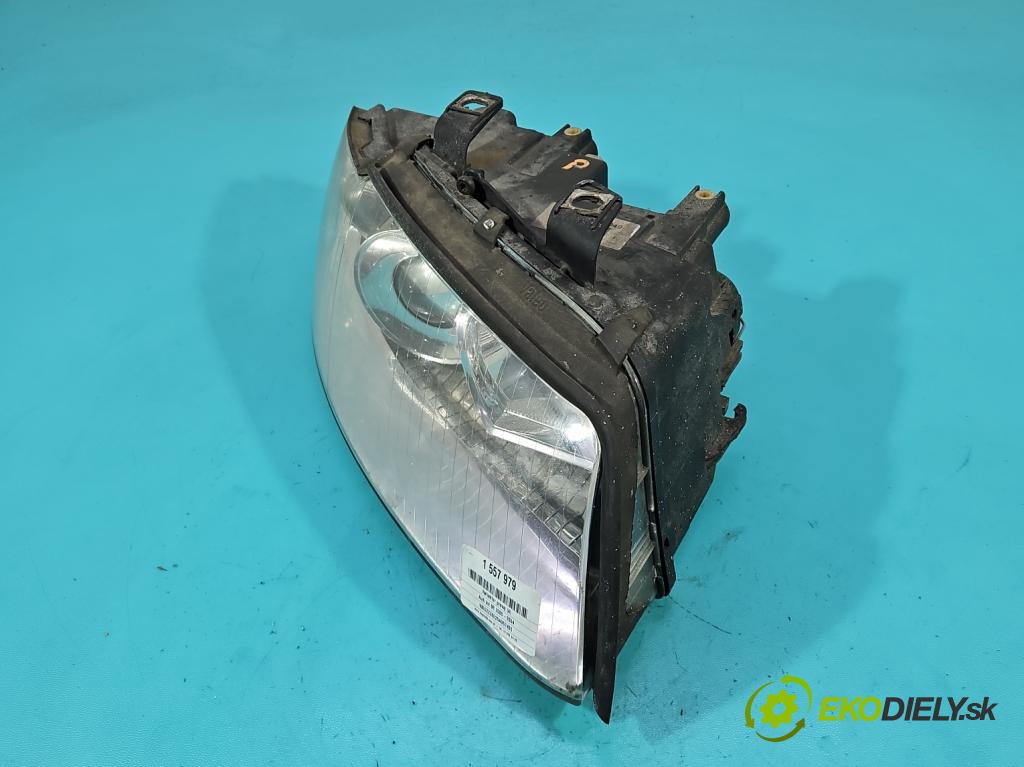 Audi A4 B6 2000-2004 1.9 tdi 116 HP manual 85 kW 1896 cm3 5- Reflektor: pravý  (Svetlo predné pravé)