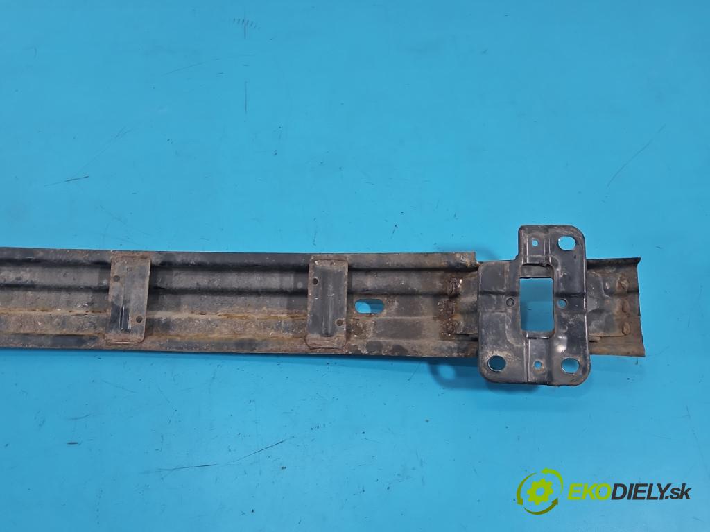 Hyundai I30 I 2007-2012 1.6 16V 126 HP manual 92.7 kW 1591 cm3 5- výstuha nárazník predné