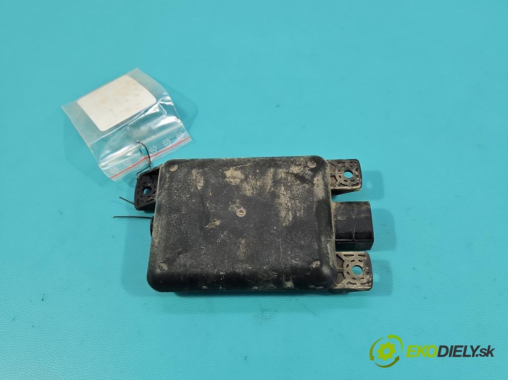 Skoda Octavia III 2013- 2.0 TSI 190 HP automatic 140 kW 1984 cm3 5- riadiaca jednotka ostatné 5Q0907686C