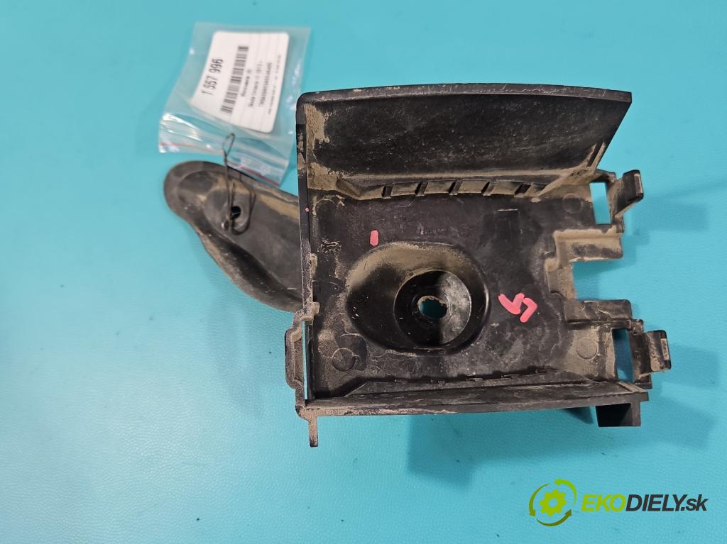 Skoda Octavia III 2013- 2.0 TSI DKZA: 190 HP automatic 140 kW 1984 cm3 5- Upevnenie: 5E5907455A