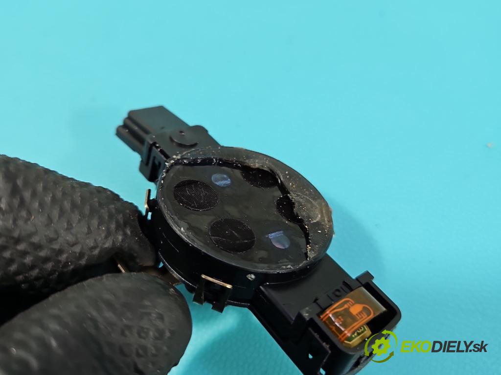 Skoda Octavia III 2013- 2.0 TSI 190 HP automatic 140 kW 1984 cm3 5- snímač déšť: 5Q0955547B (Snímač dažďa)