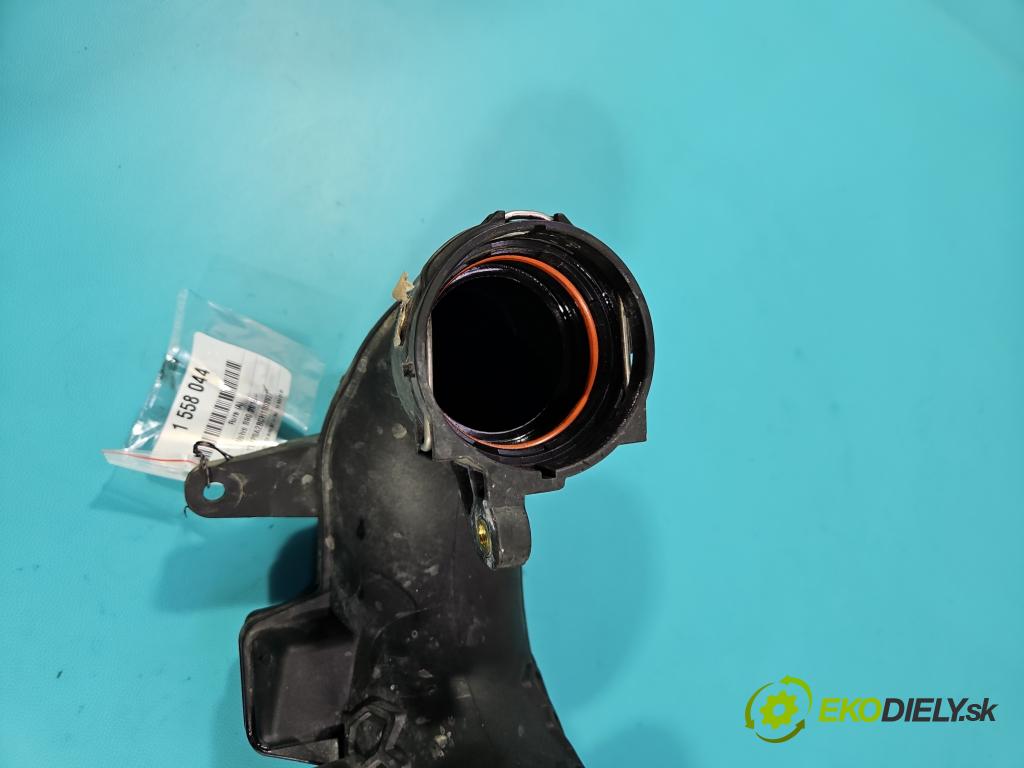 Volvo S90 II 2016- 2.0 T 320KM automatic 235 kW 1969 cm3 4- Trubka: 31474787