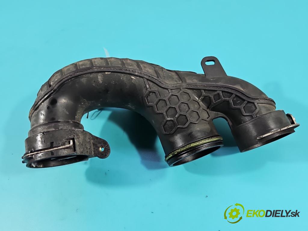 Volvo S90 II 2016- 2.0 T 320KM automatic 235 kW 1969 cm3 4- Trubka: 31474787