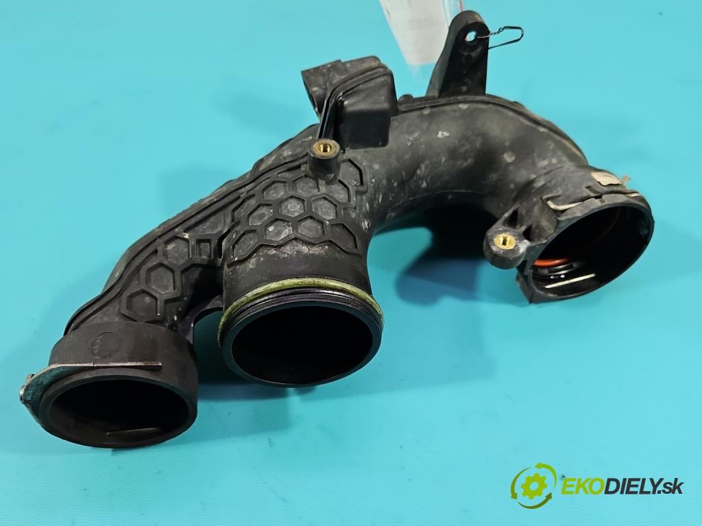 Volvo S90 II 2016- 2.0 T 320KM automatic 235 kW 1969 cm3 4- Trubka: 31474787