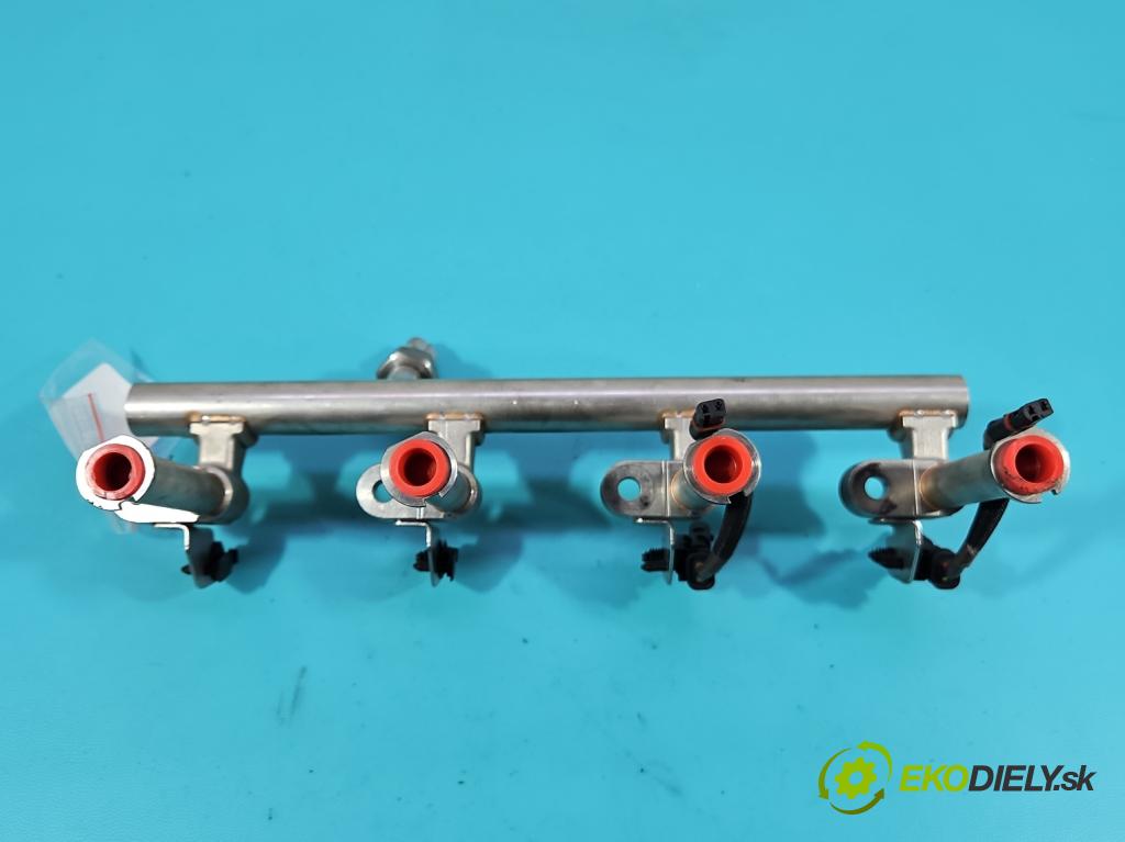 Volvo S90 II 2016- 2.0 T 320KM automatic 235 kW 1969 cm3 4- lišta vstřikovací 31303496 (Vstřikovací lišta)