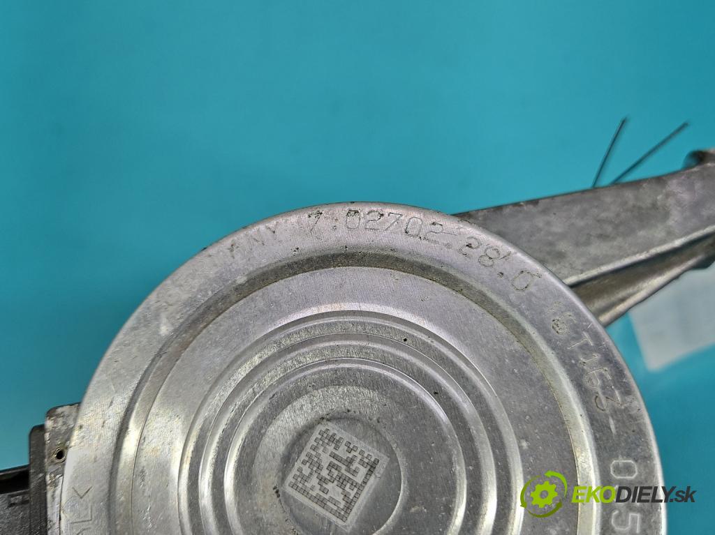 Volvo S90 II 2016- 2.0 T 320KM automatic 235 kW 1969 cm3 4- čerpadlo oběh: vody 31368715