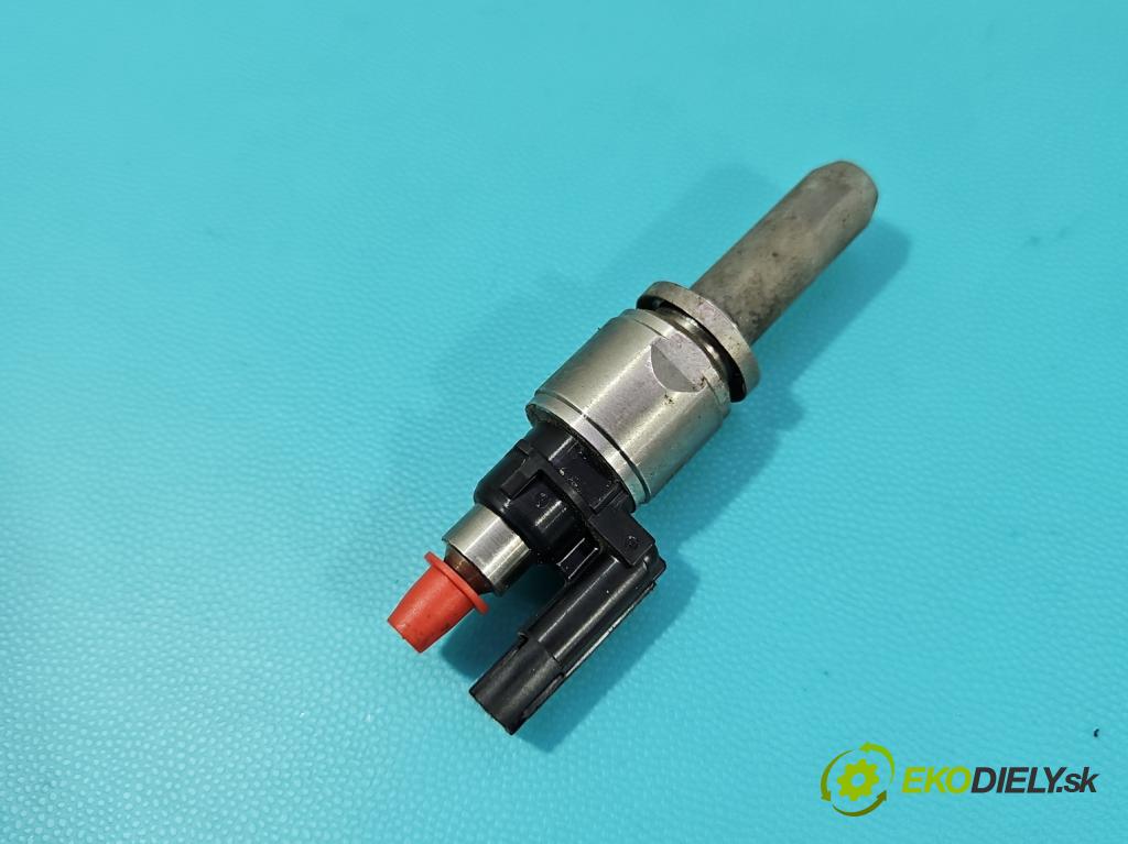 Volvo S90 II 2016- 2.0 T 320KM automatic 235 kW 1969 cm3 4- vstřikovač 31336653 (Vstřikovač paliva)