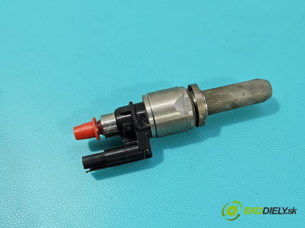 Volvo S90 II 2016- 2.0 T 320KM automatic 235 kW 1969 cm3 4- vstřikovač 31336653 (Vstřikovač paliva)