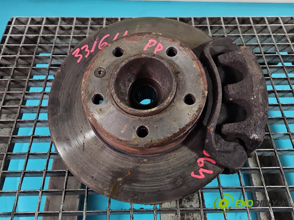 Renault Master II 1998-2010 2.5 dci 114 HP manual 84 kW 2463 cm3 5- náboj pravé  (Náboj kolesa)