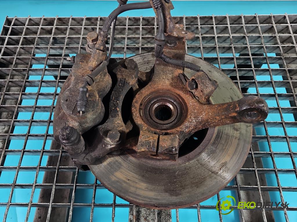 Renault Master II 1998-2010 2.5 dci 114 HP manual 84 kW 2463 cm3 5- náboj pravé  (Náboj kolesa)