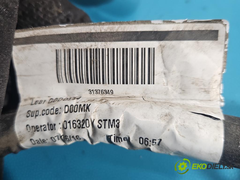 Volvo S90 II 2016- 2.0 T 320KM automatic 235 kW 1969 cm3 4- Balíček: 31376349