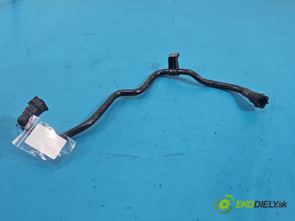 Volvo S90 II 2016- 2.0 T 320KM automatic 235 kW 1969 cm3 4- rúrka systému chladenia 31368673