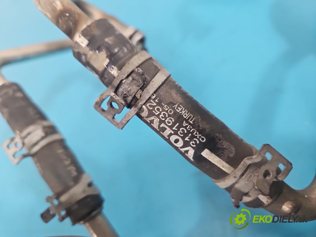 Volvo S90 II 2016- 2.0 T 320KM automatic 235 kW 1969 cm3 4- Magistrala: vodní 31319352