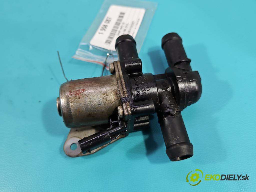 Volvo S90 II 2016- 2.0 T 320KM automatic 235 kW 1969 cm3 4- ventil voda: 31338385