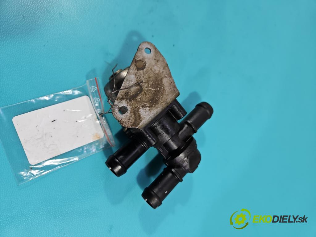 Volvo S90 II 2016- 2.0 T 320KM automatic 235 kW 1969 cm3 4- ventil voda: 31338385